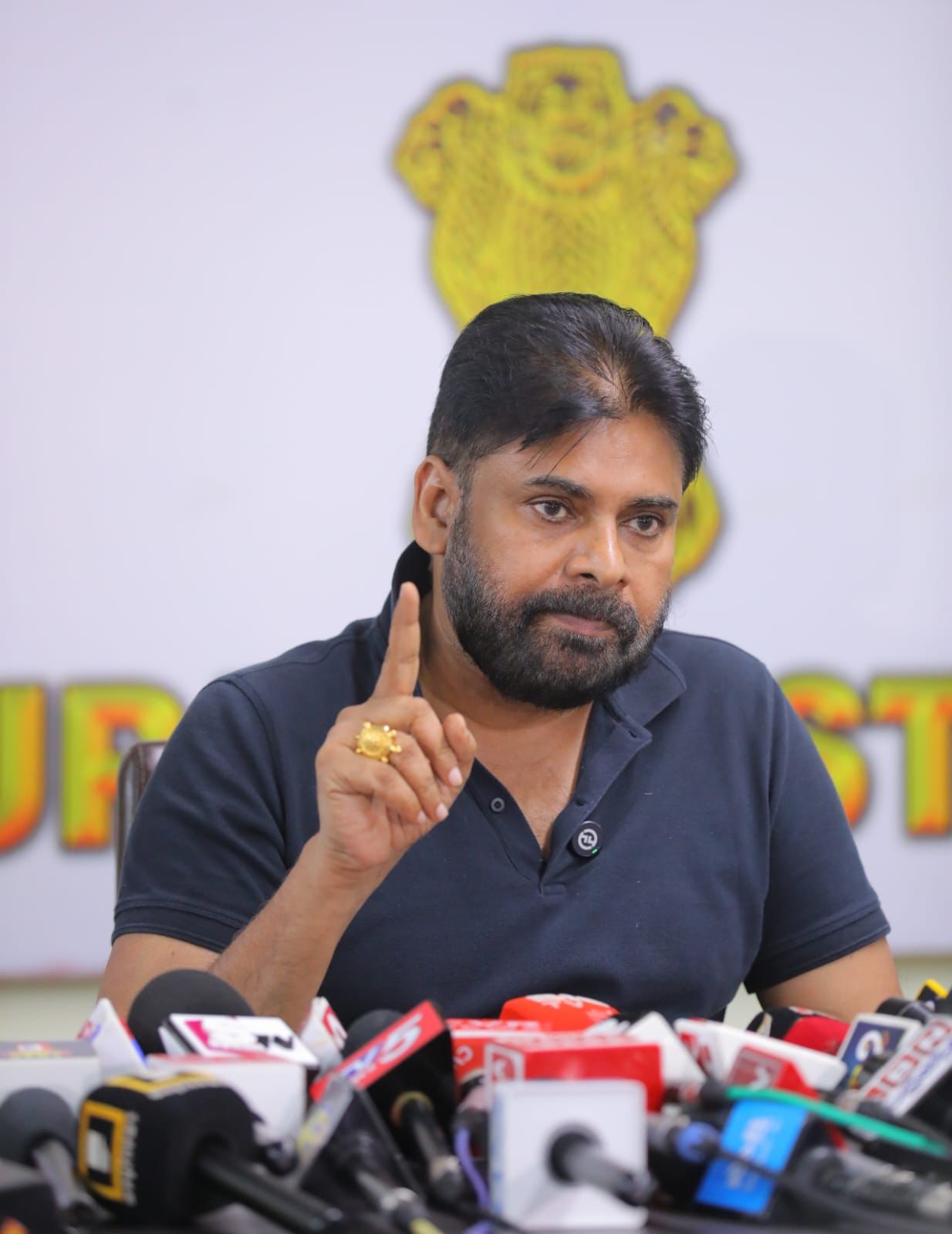 ఆపరేషన్ కగార్ తరహాలోనే ఎర్ర చందనం స్మగ్లర్లపై ఉక్కుపాదం