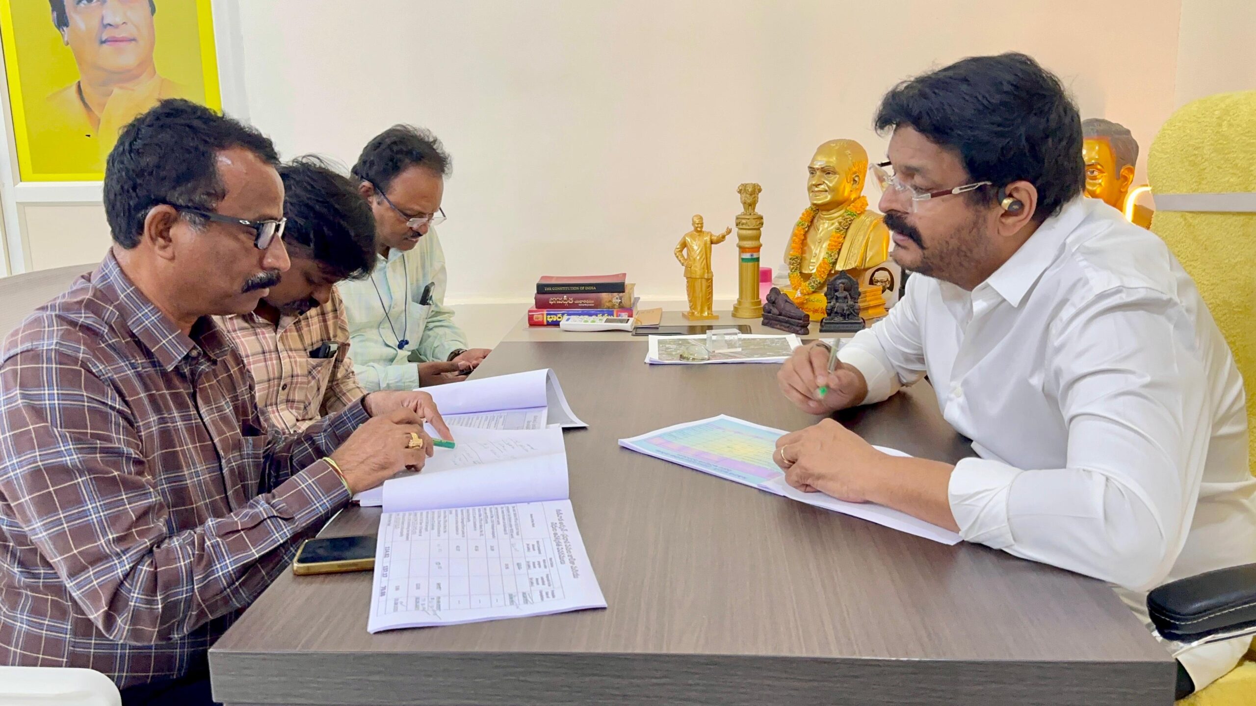 కూటమి పాలనలో గుడివాడలో రూ.12 కోట్లకు పైగా నిధులతో విద్యుత్ శాఖలో అభివృద్ధి పనులు: ఎమ్మెల్యే వెనిగండ్ల రాము